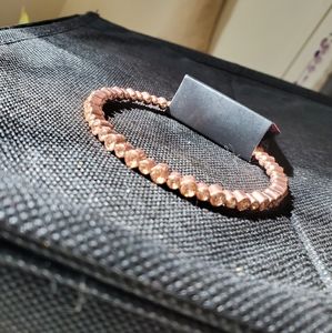 Diamond stud bracelet